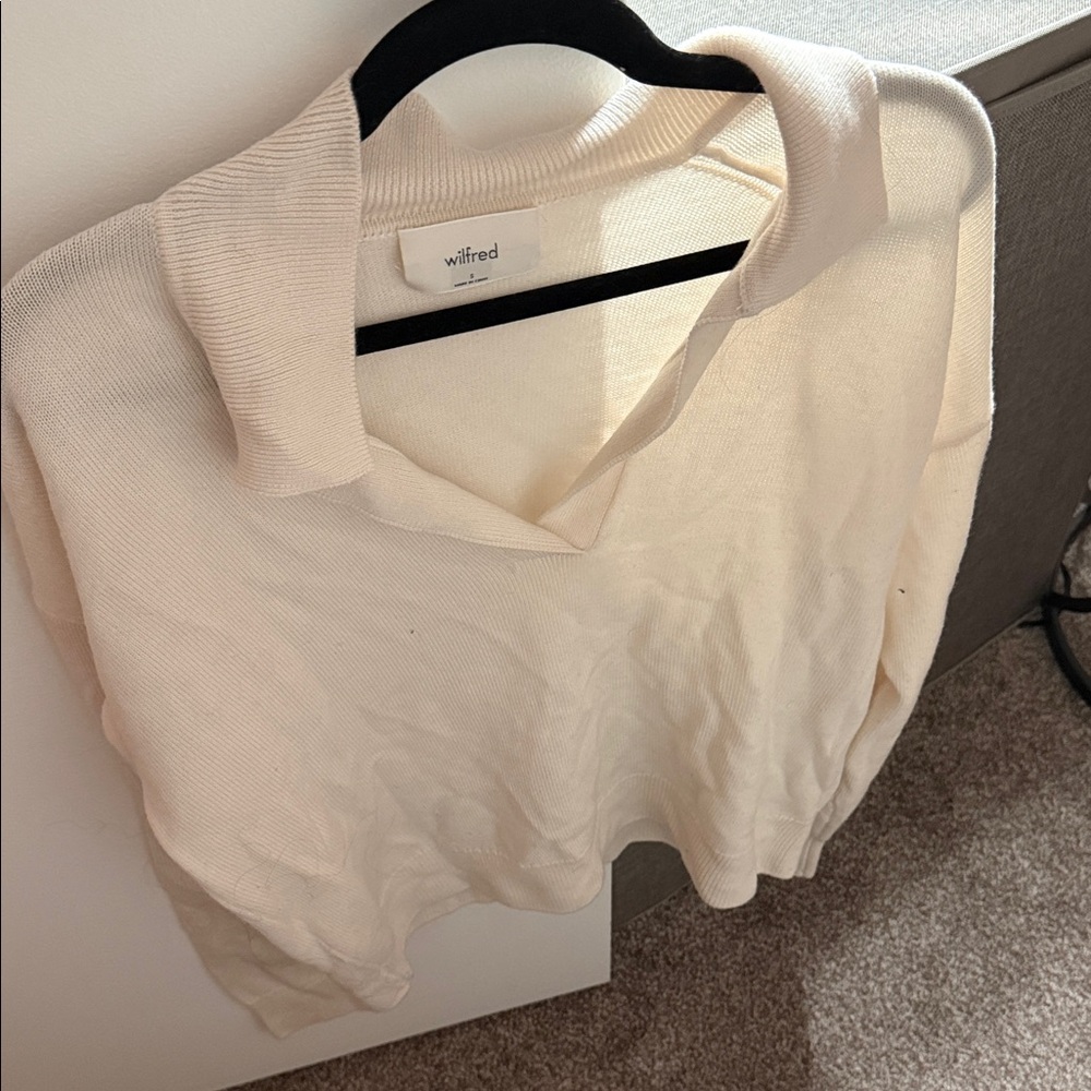 Wilfred V-Neck Sweater in Cream